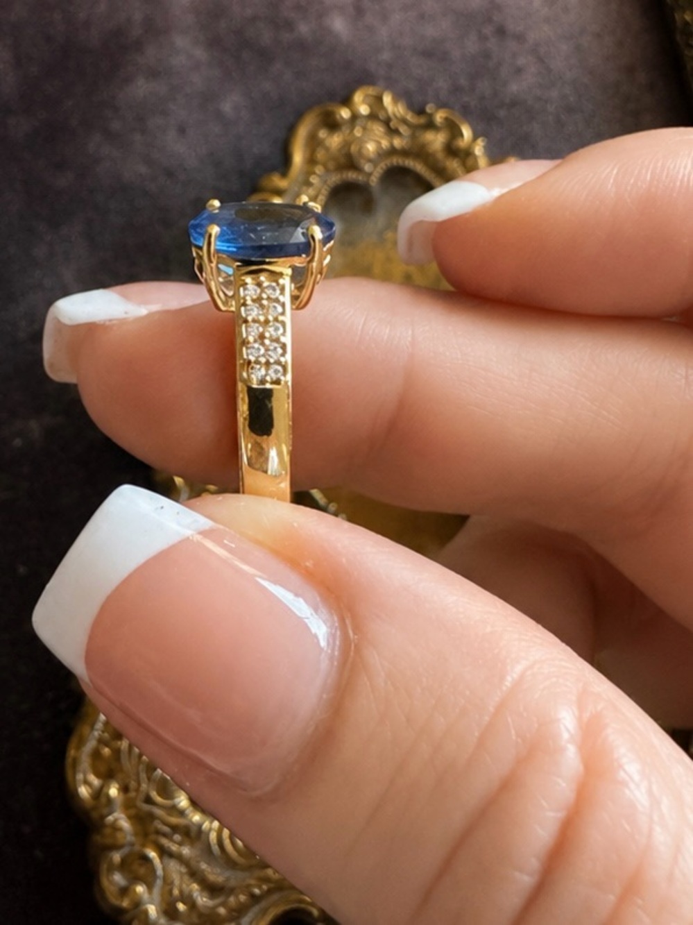MACY’S • Blue Tanzanite Gold Band Crystal Accents Ring - Picture 11 of 15